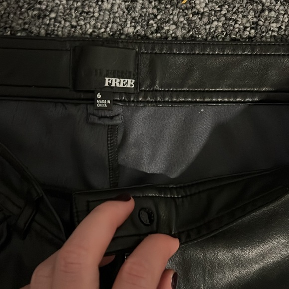 Wilfred Free Vegan Leather Sauvage Pant - Picture 2 of 3
